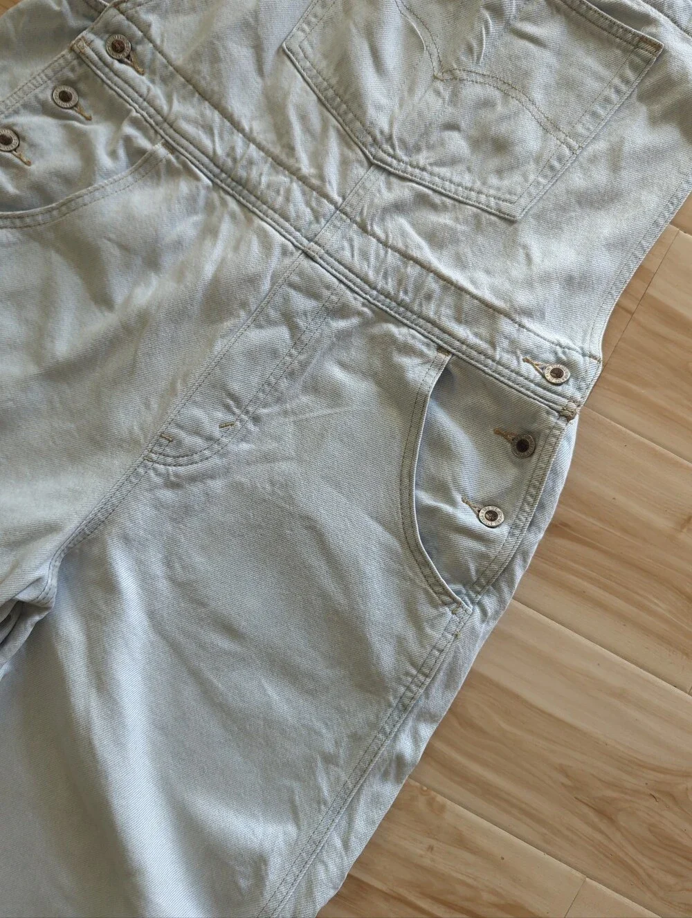Levi’s Silver Tab Overalls Womens Light Wash Denim Wide Leg Baggy Fit EUC Sz XL